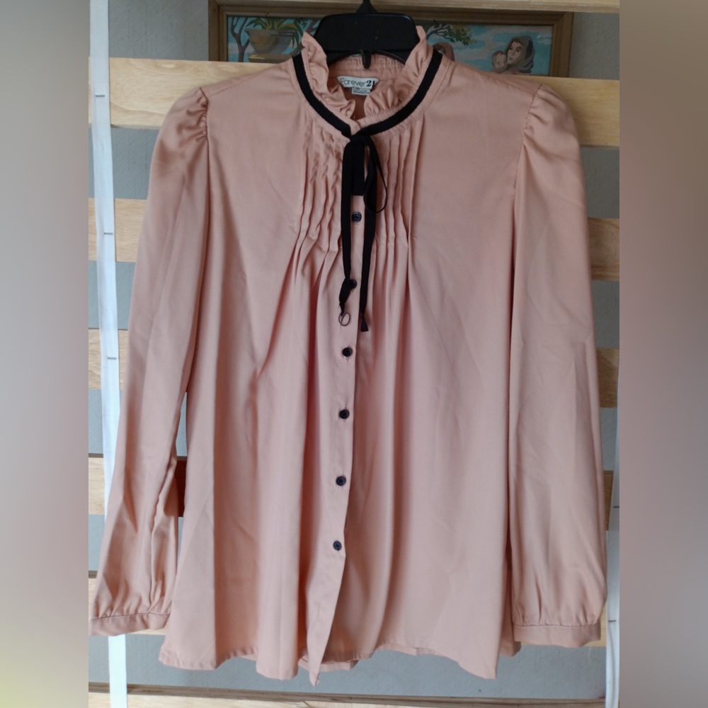 Trendy blouse